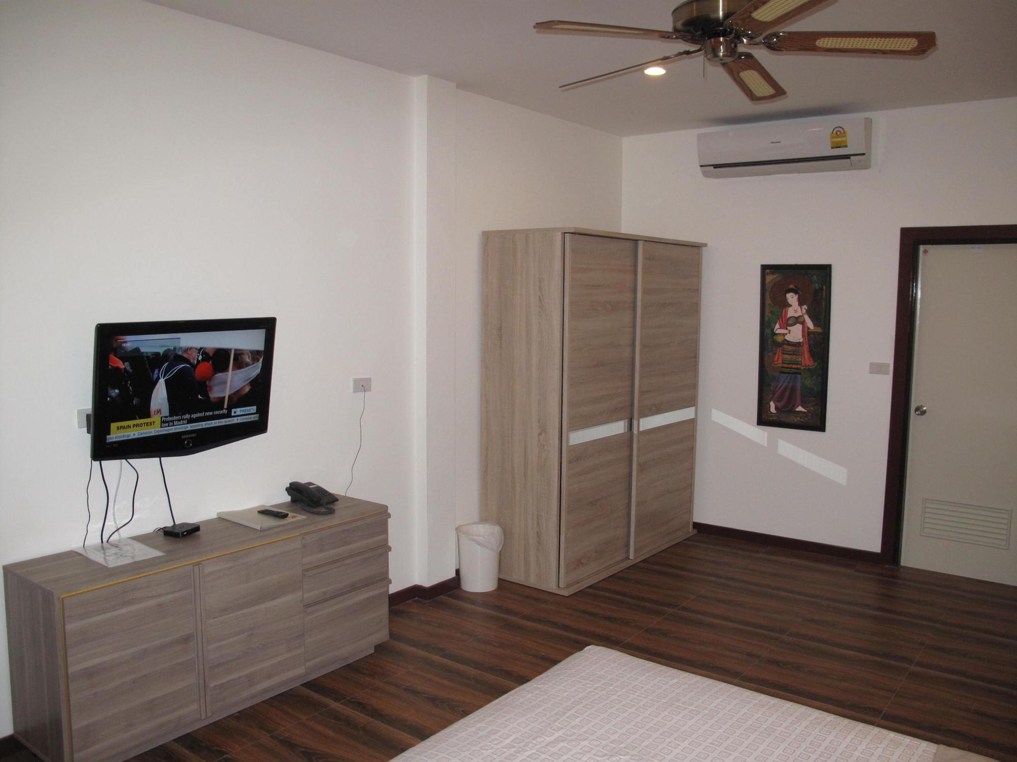 Qg Resort Bangkok Luaran gambar