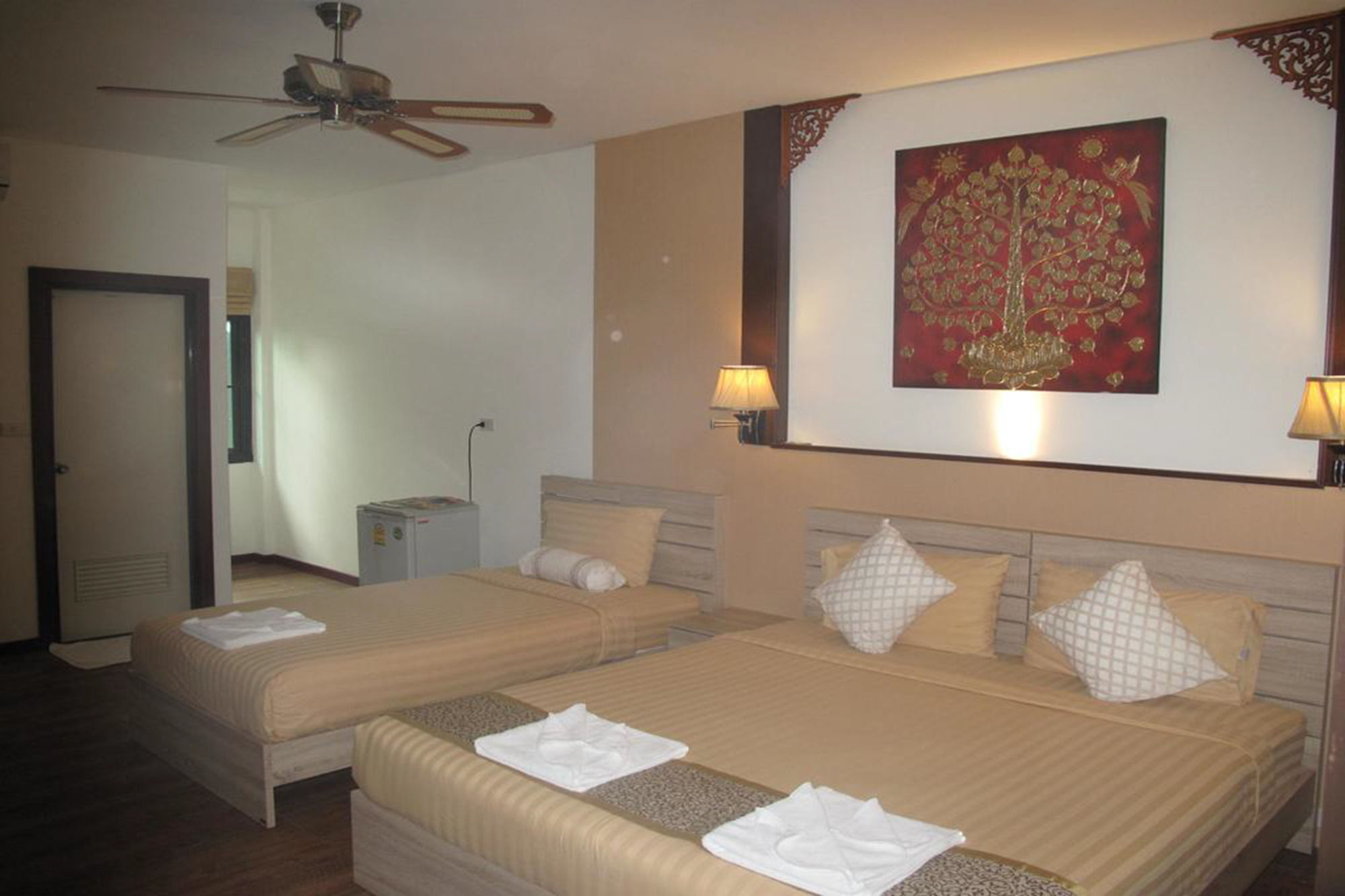 Qg Resort Bangkok Luaran gambar