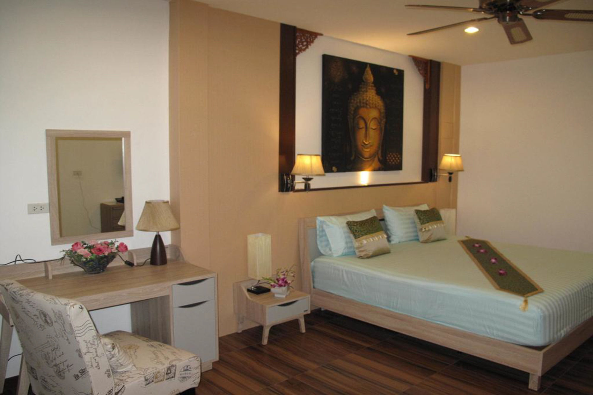 Qg Resort Bangkok Luaran gambar
